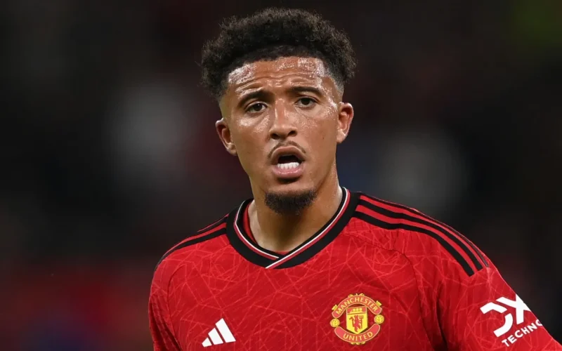 تفاصيل التكلفة الضخمة لفترة جادون سانشو الكارثية داخل صفوف مانشستر يونايتد